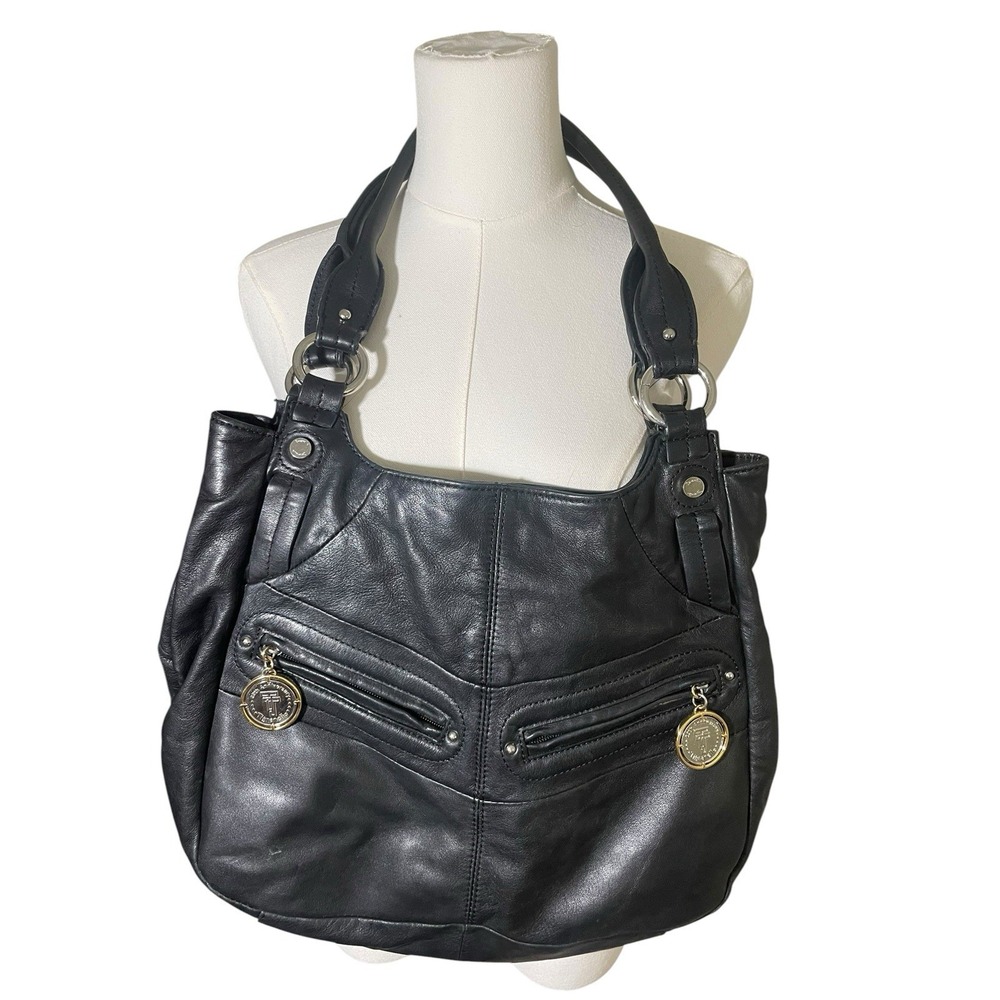 TIGNANELLO Black Leather Shoulder Bag W/Silvertone Circle Decor Classic 14x12"